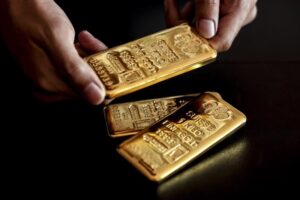 Giá vàng miếng bất ngờ nhảy vọt 1,5 triệu đồng/lượng dù giá thế giới chững