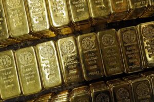Giá vàng thế giới dè dặt tăng, vàng miếng trong nước lập kỷ lục mới